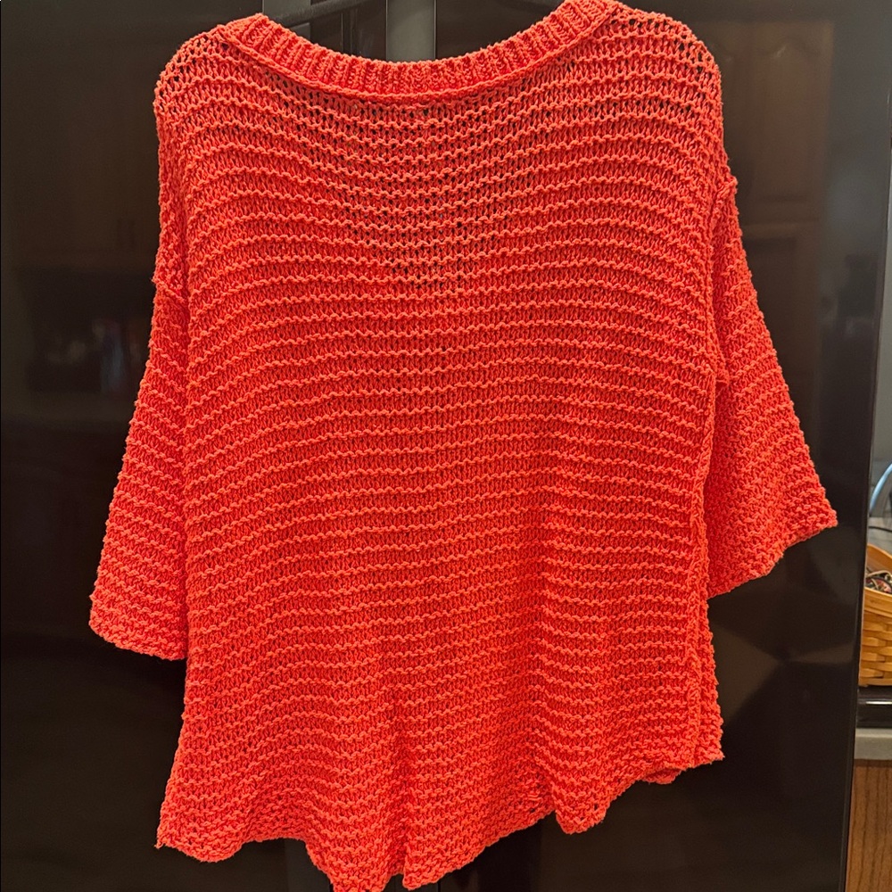 Free People Chunky V-Neck Sweater in Bright Red - Picture 4 of 4